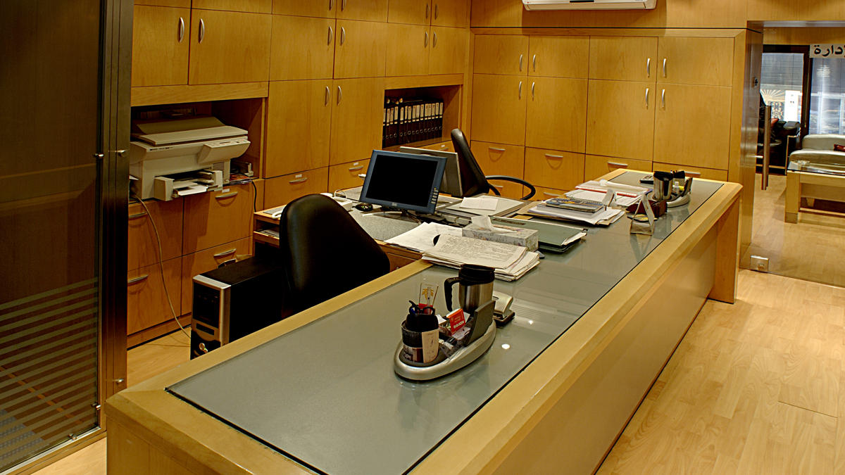 Zouqaq el jin Office 